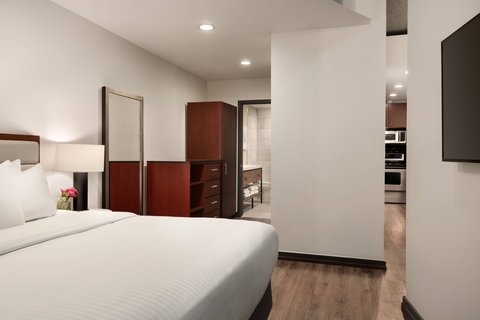 TWELVE MIDTOWN - Photo 13