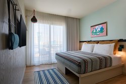  - Moxy Hotel by Marriott Oceanfront Virginia Beach