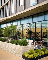  - ARRIVE Hotel East Austin - I-35, Exit 234B