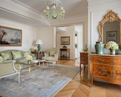 FOUR SEASONS HOTEL GEORGE V PARIS - Photo 41
