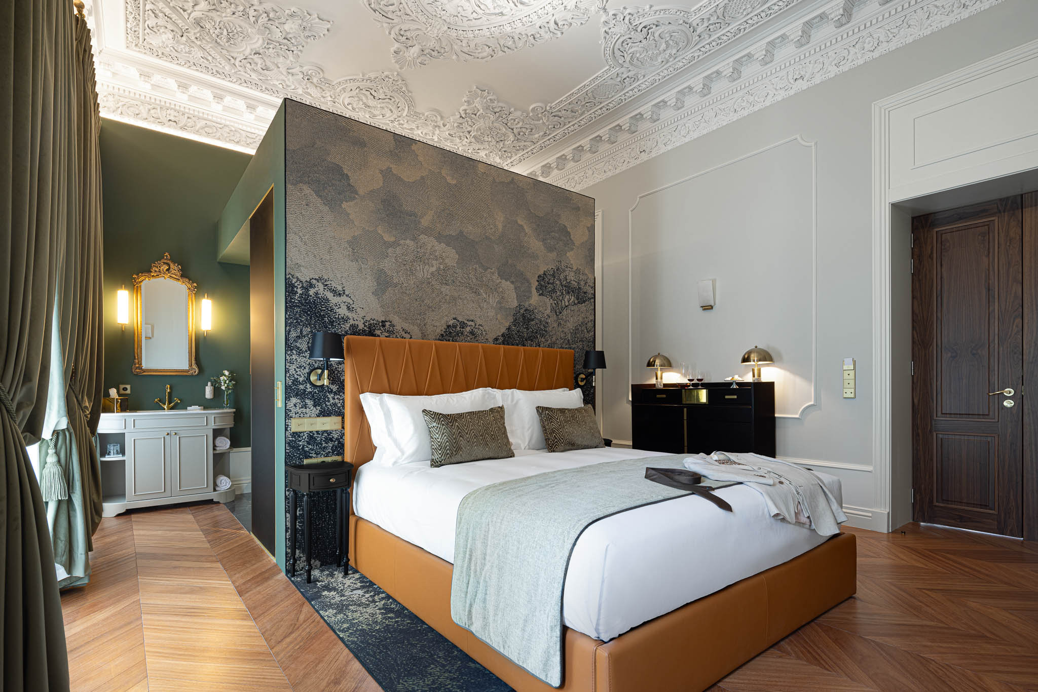MS COLLECTION AVEIRO-guestroom-Palacete Premium Room.jpg