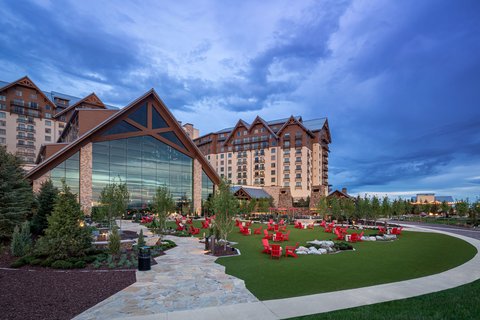 GAYLORD ROCKIES RESORT - Photo 3