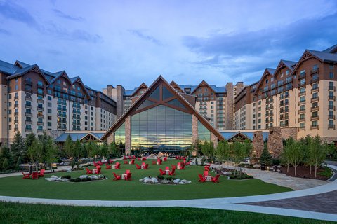 GAYLORD ROCKIES RESORT - Photo 4