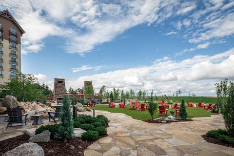 GAYLORD ROCKIES RESORT - Photo 9