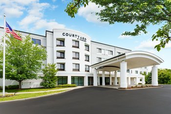 Courtyard by Marriott Hartford-Farmington