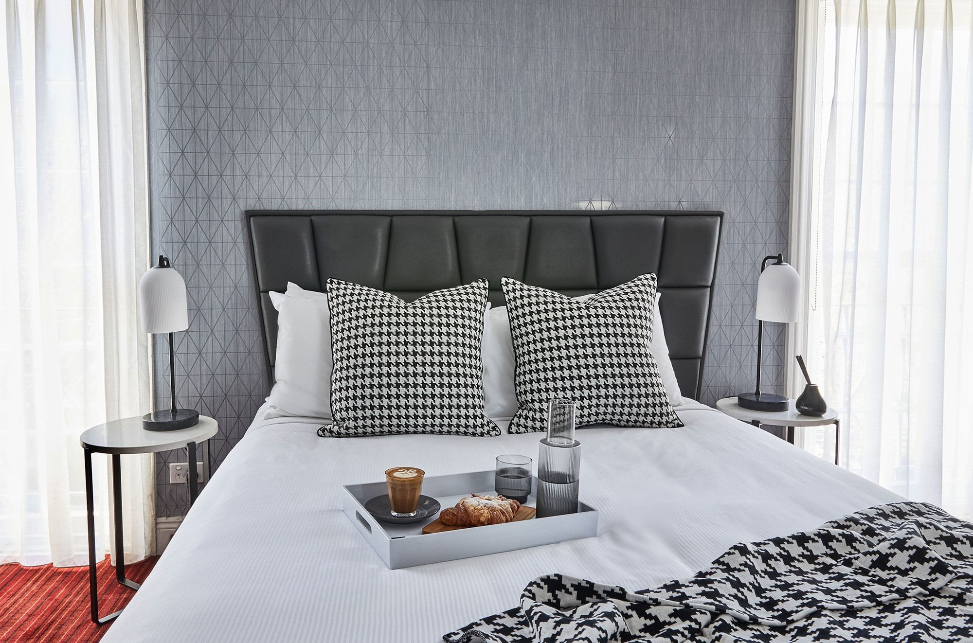 NO 9 SPRINGFIELD-guestroom-Deluxe Double.jpg