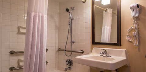 Hawthorne Inn WC
