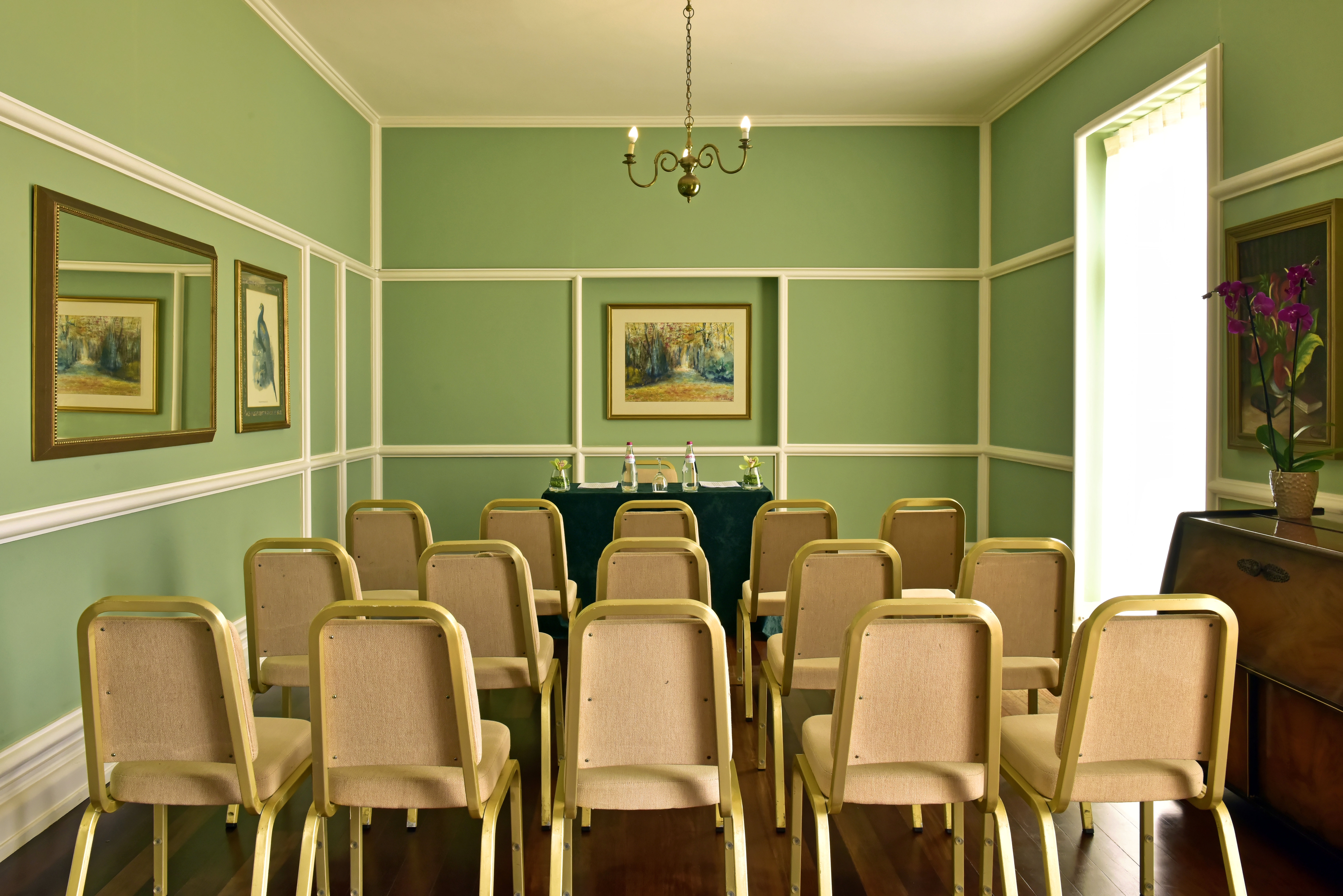 PESTANA VILA LIDO-guestroom-Pestana Vila Lido Madeira Metting Room.jpg