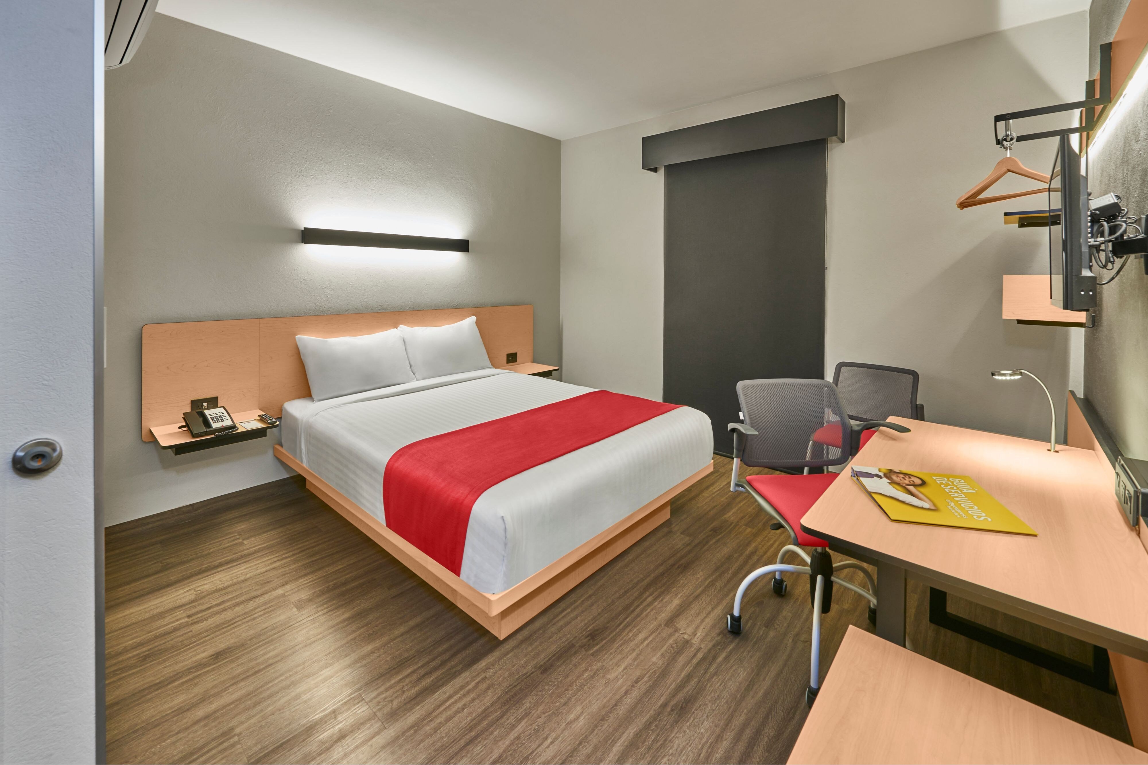 City Express by Marriott Celaya Galerias-guestroom-Bedroom.jpg
