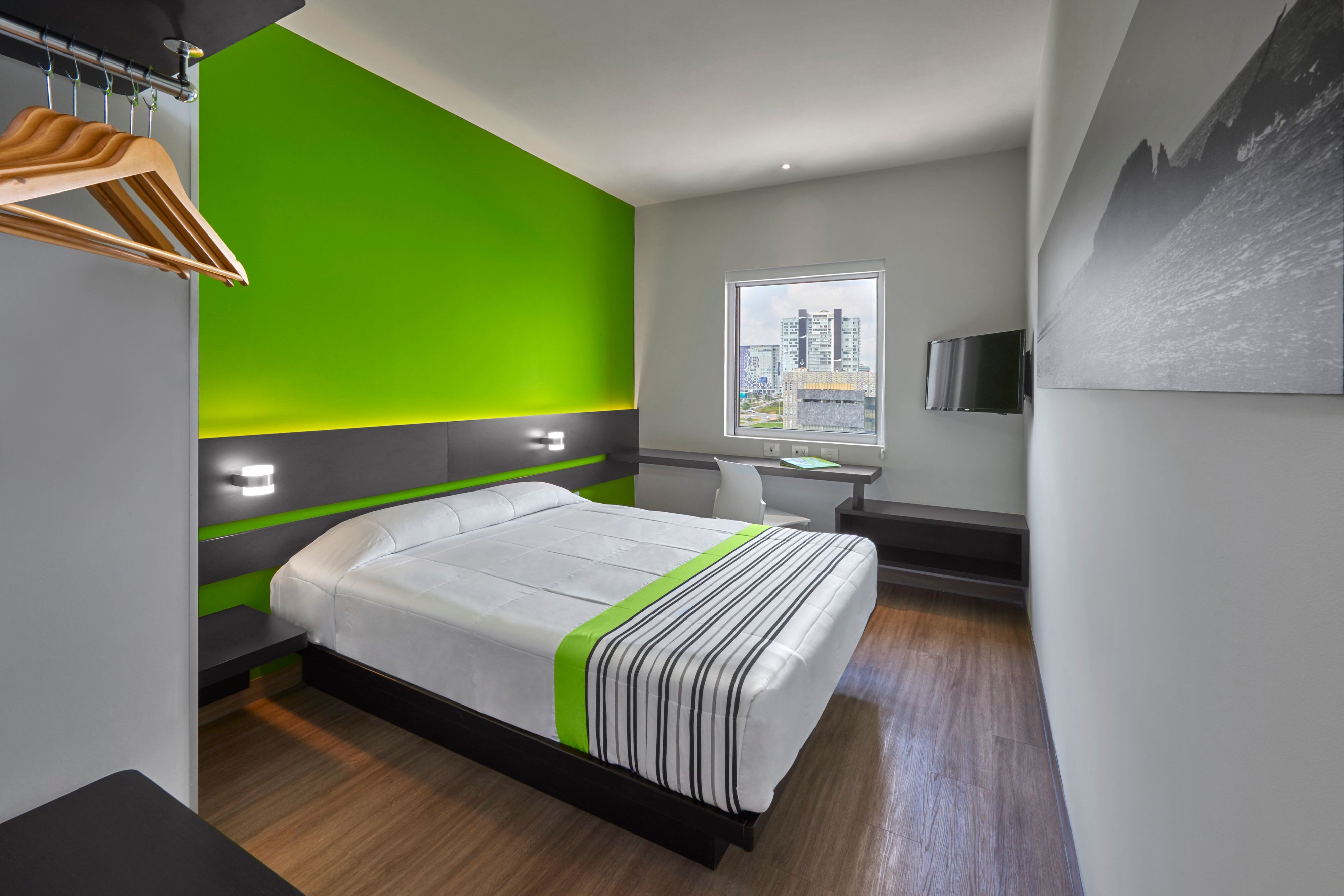 City Express Junior by Marriott Puebla Angelopolis-guestroom-Bedroom.jpg