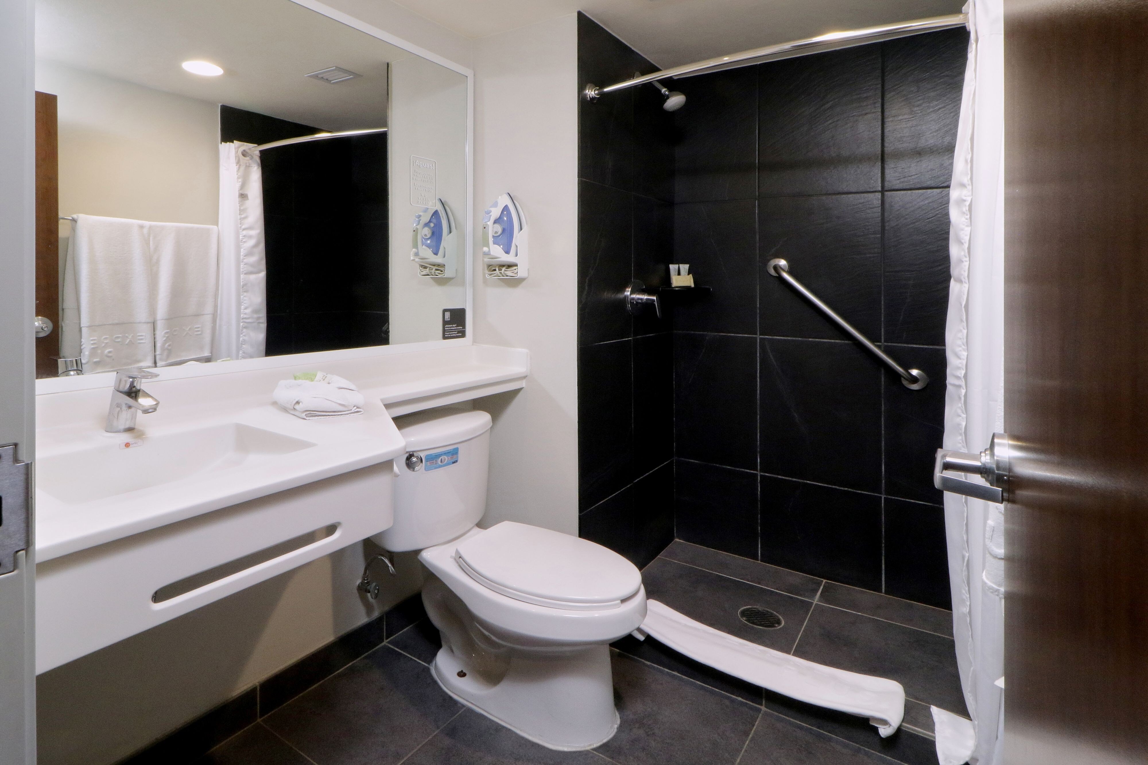 City Express Plus by Marriott Monterrey Galerias-guestroom-Guest Bathroom.jpg