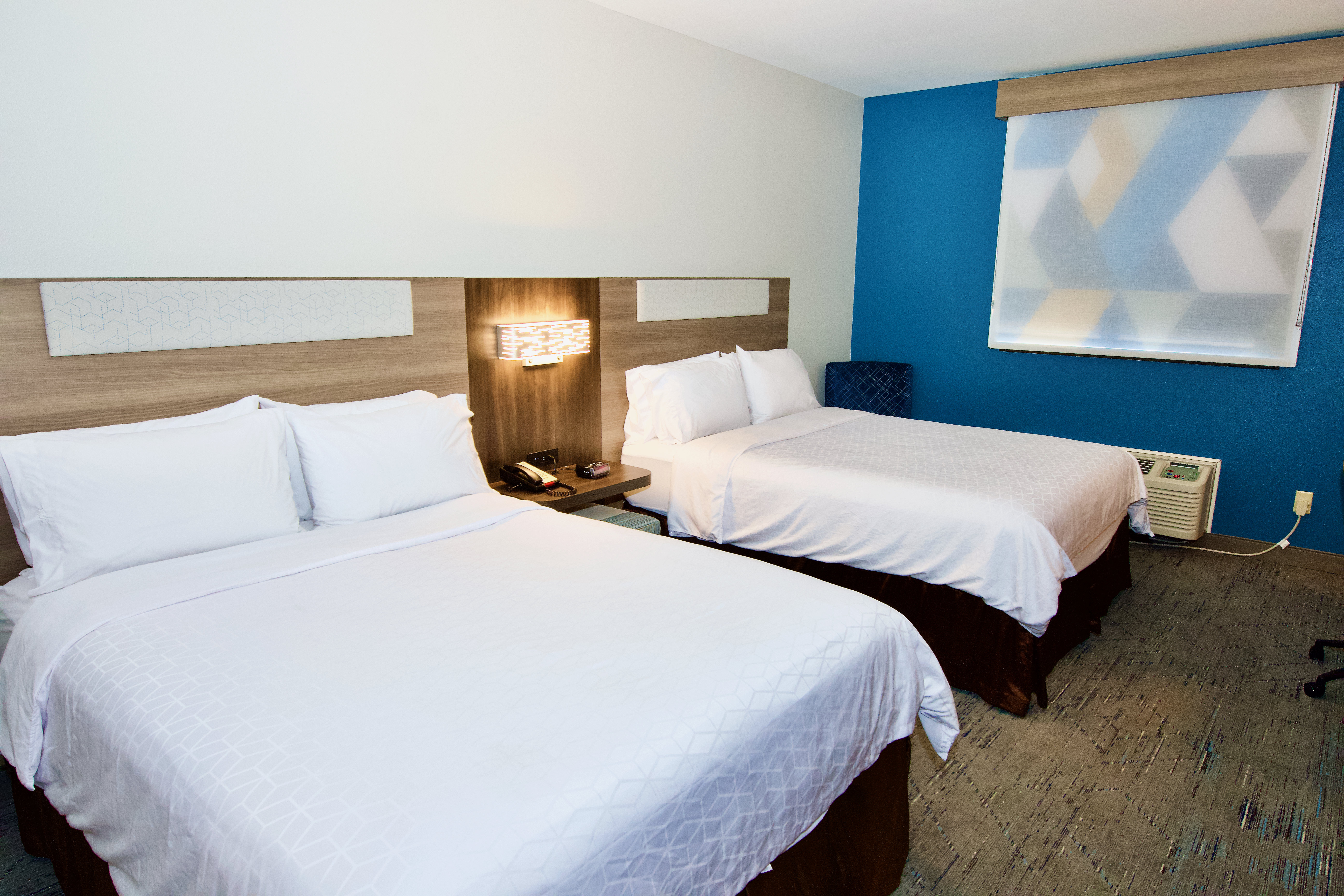 HOLIDAY INN EXP STES ST CHARLE-guestroom-Standard Two (2) Queen Guest Room.jpg