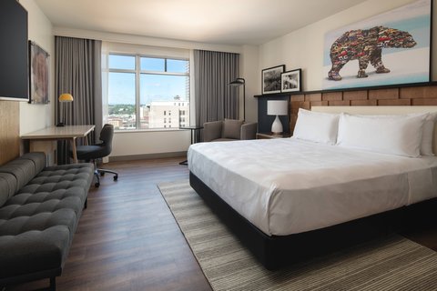 King City View Guest Room