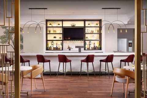 Lea Restaurant and Bar