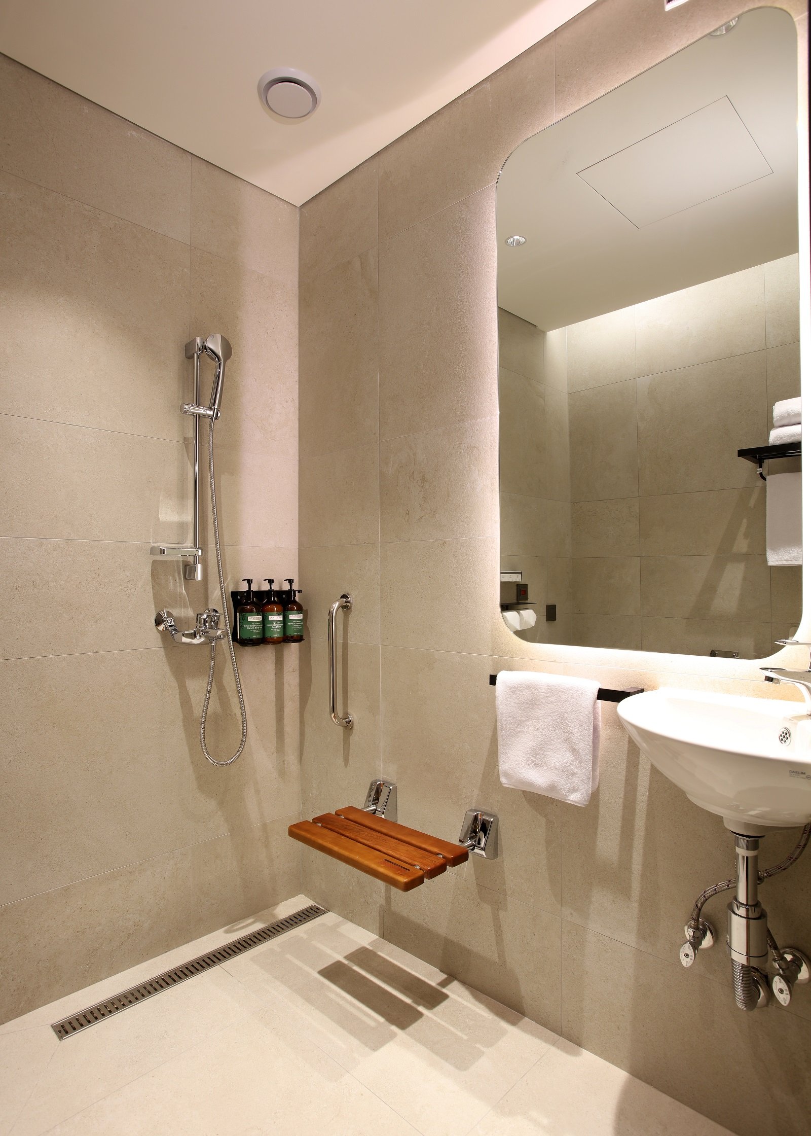 VOCO SEOUL GANGNAM BY IHG-guestroom-Guest Room.jpg