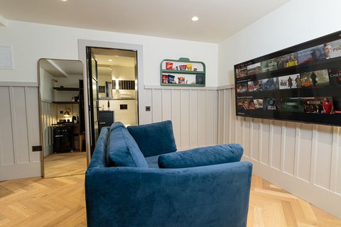Clarence Rooms