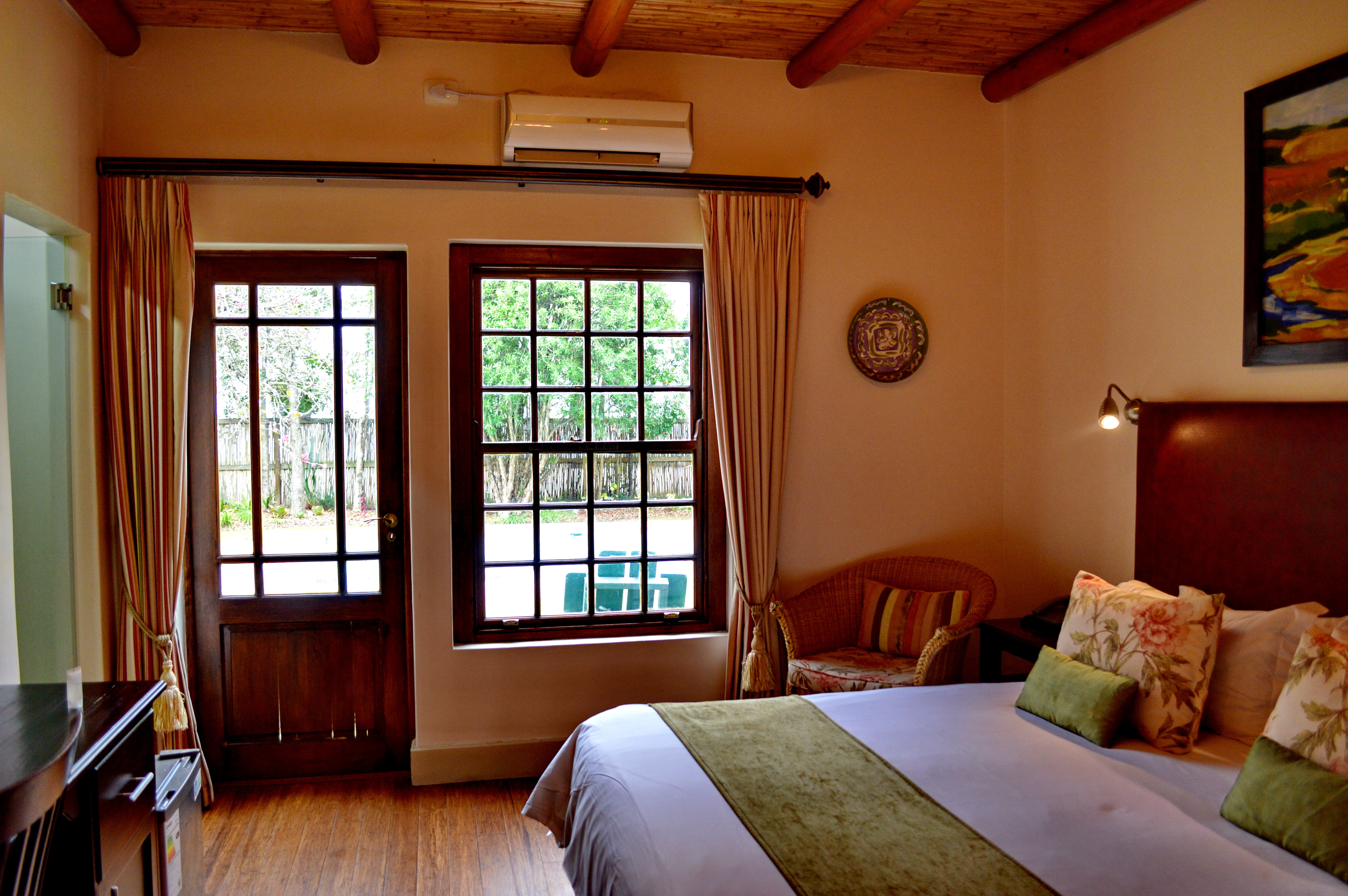 Oakhurst Manor House Hotel-guestroom-Deluxe Room.jpg