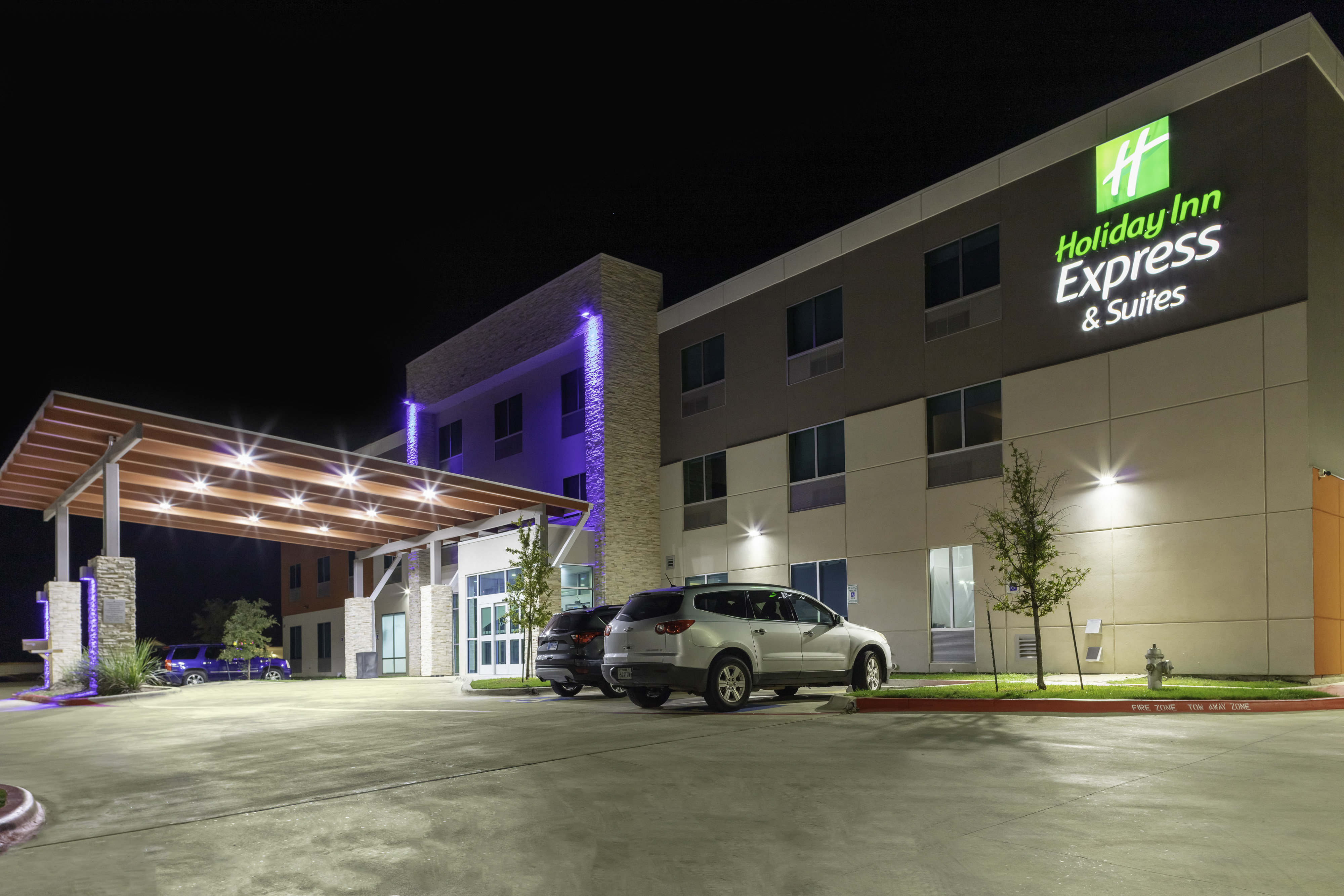 HOLIDAY INN EXP STES LEANDER BY IHG-guestroom-Welcome to Holiday Inn Express & Suites Leander!.jpg