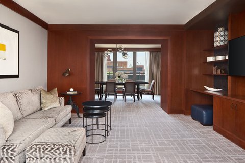 THE RITZ CARLTON GEORGETOWN - Photo 10