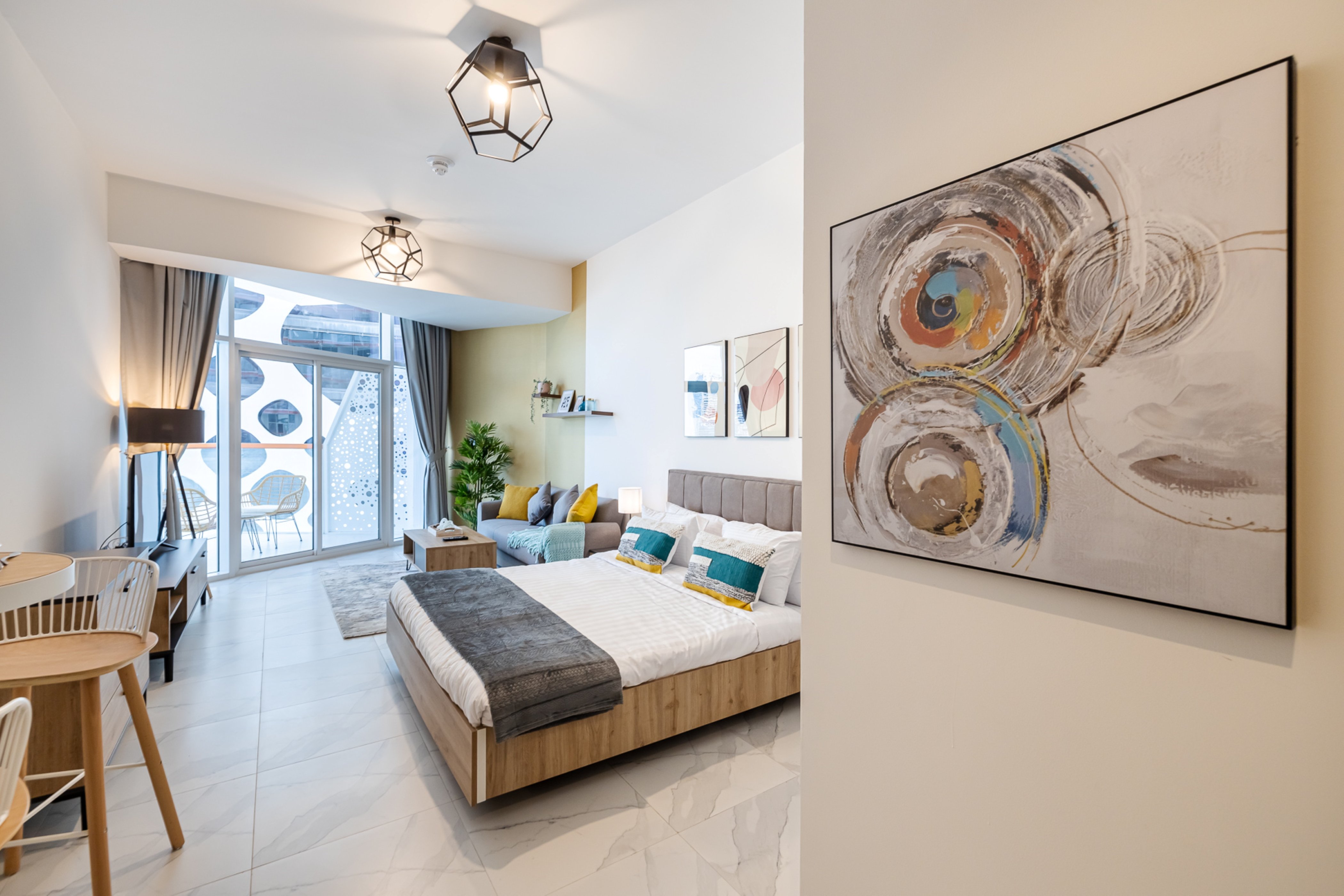 UNLOCK WATERS EDGE-guestroom-Bed.jpg