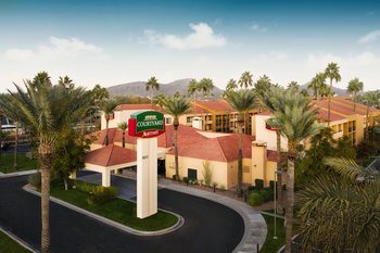 Courtyard by Marriott Phoenix North