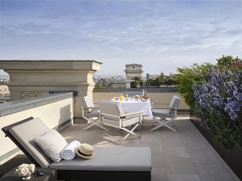 THE PENINSULA PARIS - Photo 26