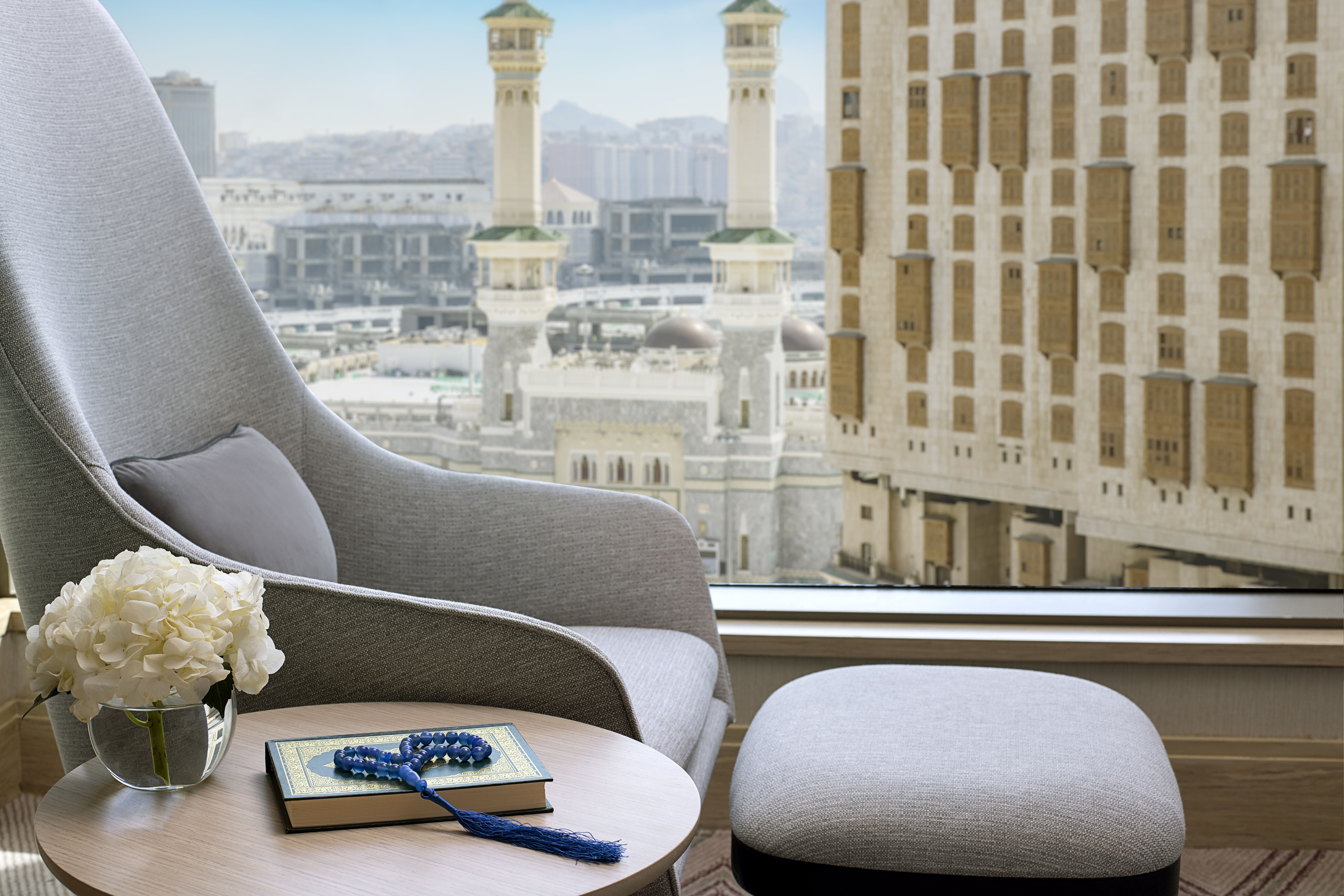 Jumeirah Jabal Omar Makkah-guestroom-Junior Suite Haram View.jpg