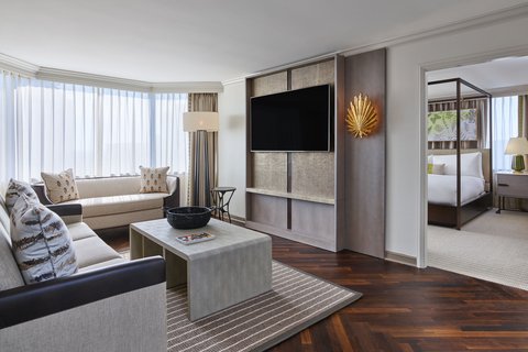 THE WHITLEY LUXURY COLLECTION - Photo 23