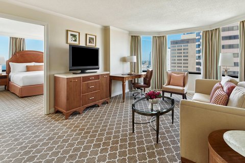 THE WHITLEY LUXURY COLLECTION - Photo 38