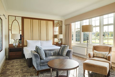 HANBURY MANOR MARRIOTT HOTEL - Photo 7