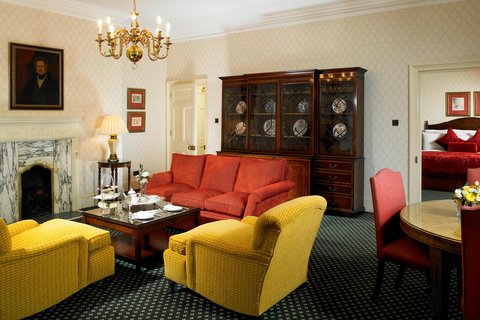 HANBURY MANOR MARRIOTT HOTEL - Photo 12