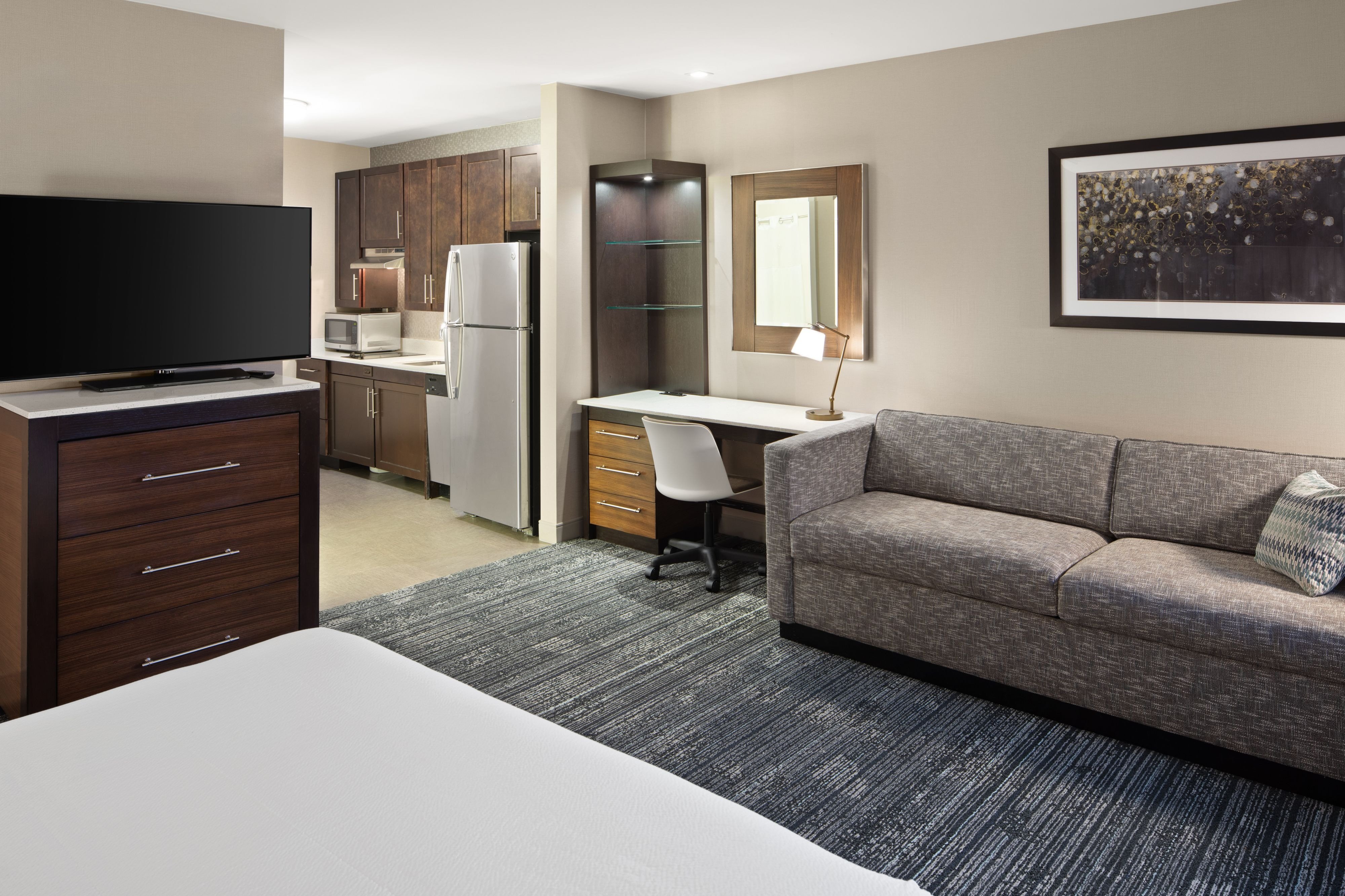 TOWNEPLACE STES ARPT MARRIOTT-guestroom-King Bedroom Suite.jpg