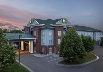 Holiday Inn Exp Stes Superior