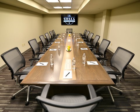 The Stella Hotel & Ballroom Meeting Room