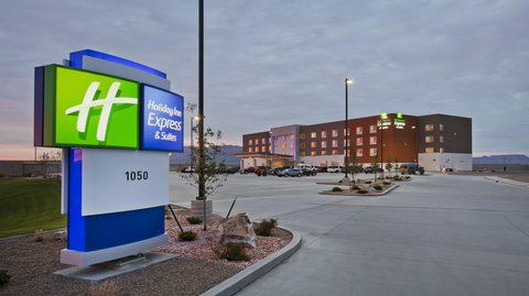 Welcome to Holiday Inn Express - Green River, Utah