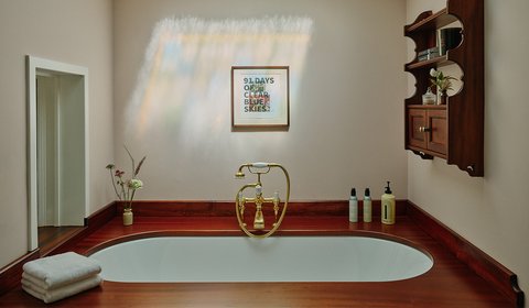 ESTELLE MANOR - Photo 11