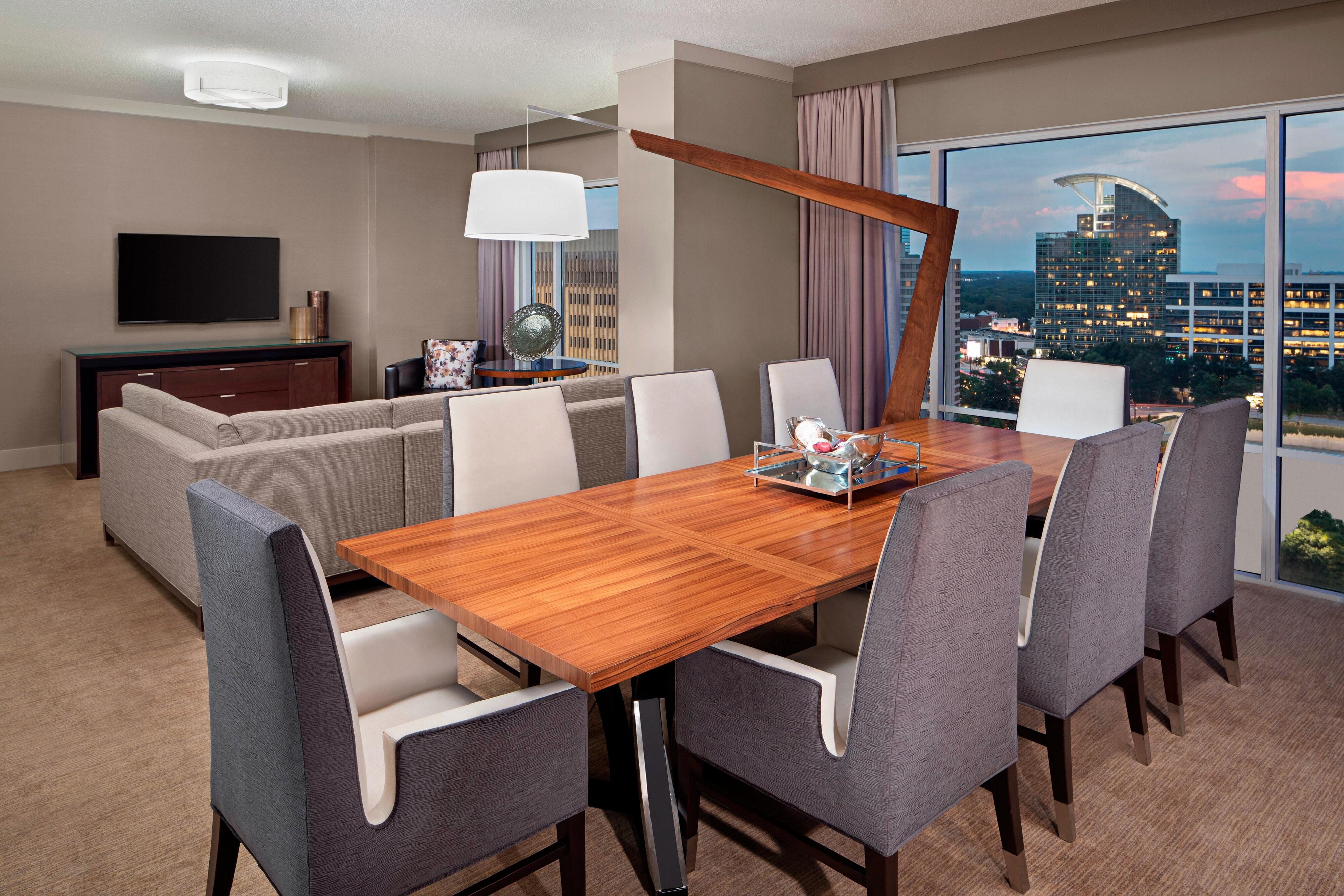 Presidential Suite - Dining Area