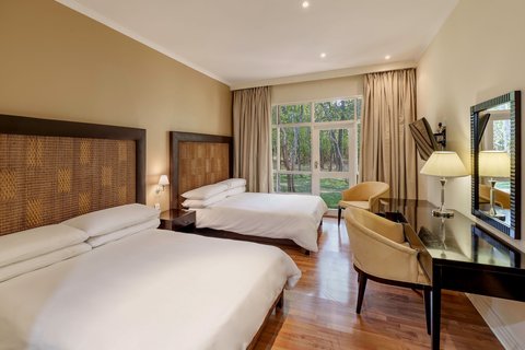 Guest Room 2 Queen