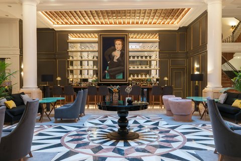 Lobby Bar