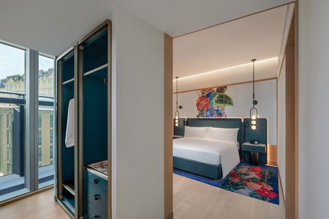 W MACAO STUDIO CITY - Photo 20