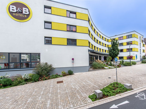 Hotel Schweinfurt City Front