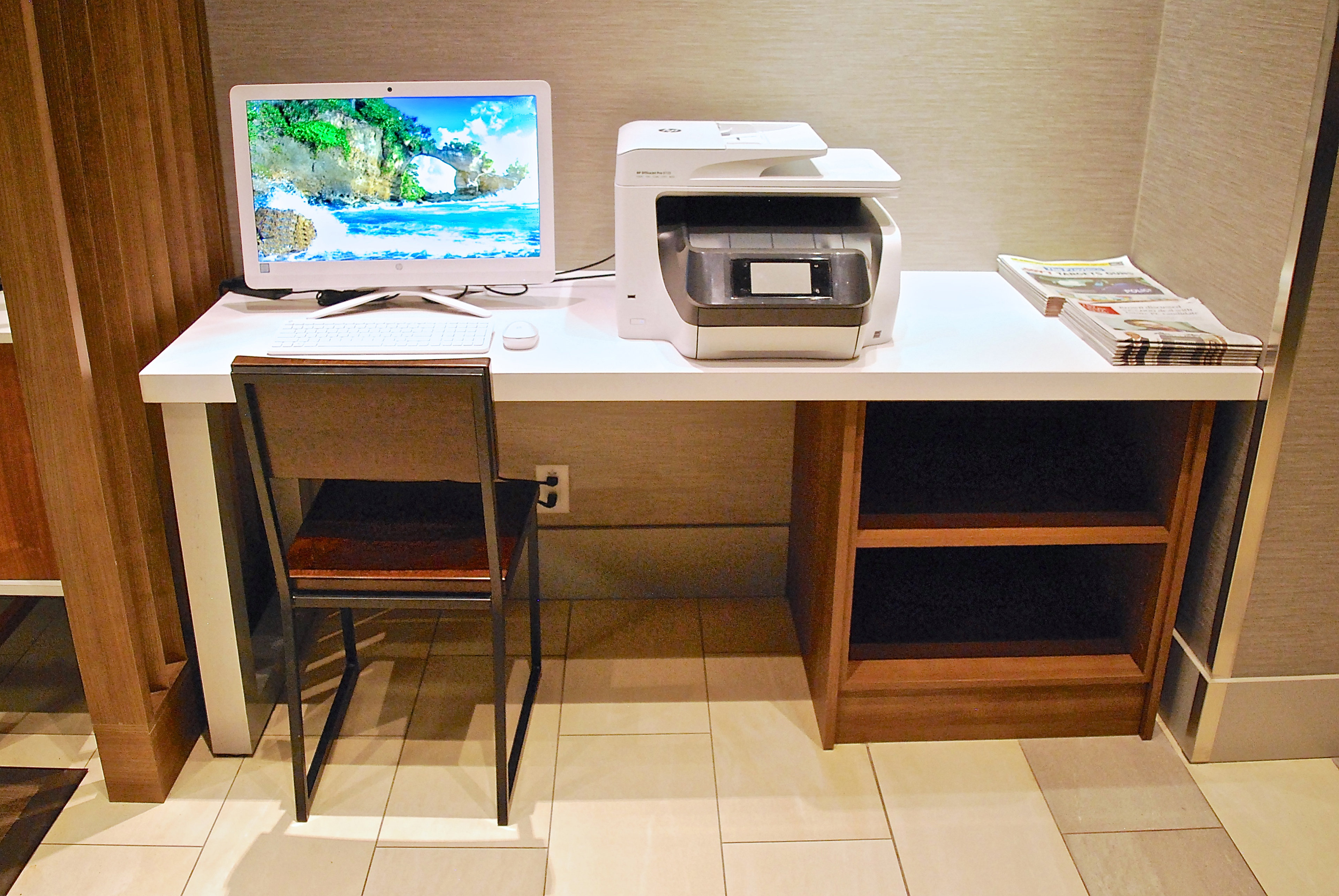 Be productive while on the go at our Business Center.