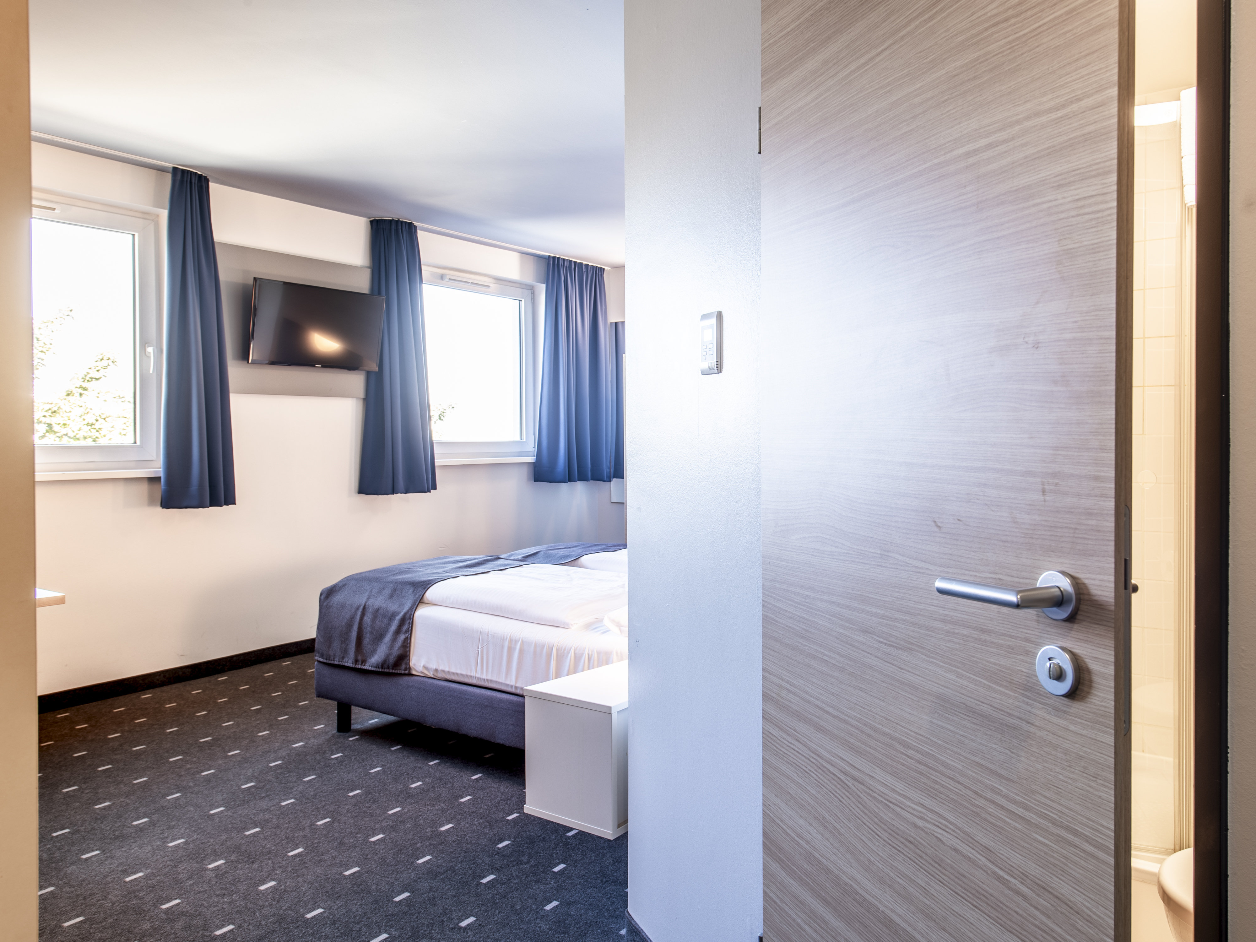 B&B HOTEL MUNCHEN CITY-NORD-guestroom-Hotel Muenchen City Nord Family Room.jpg