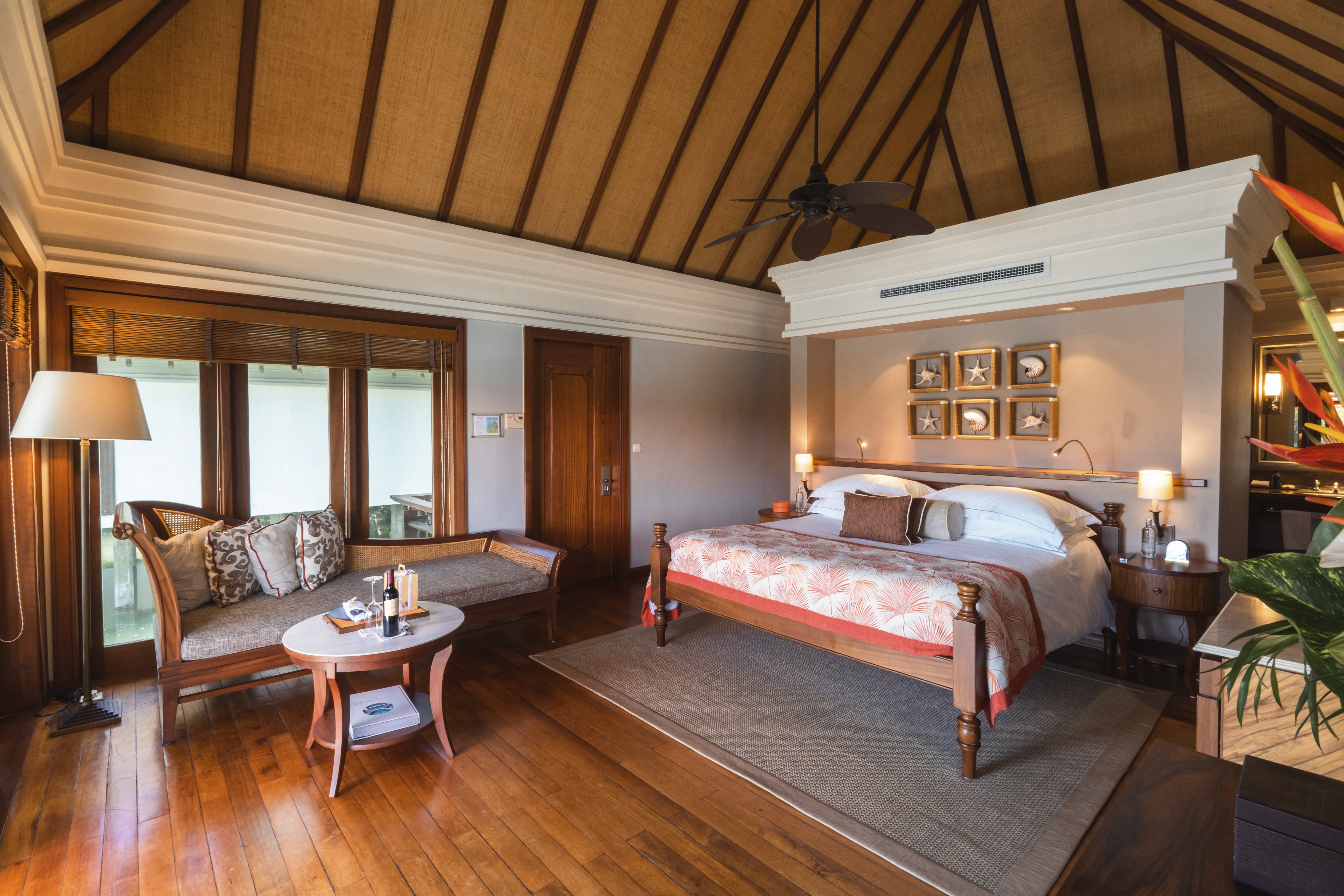 Constance Le Prince Maurice-guestroom-Prince Maurice Coconut Junior Suite HD.jpg