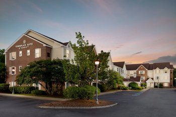 TownePlace Suites by Marriott Manchester-Boston Regional Airport