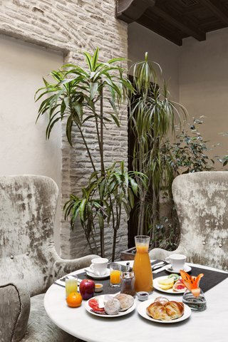 HOTEL CASA SEVILLA DESAYUNO PATIO