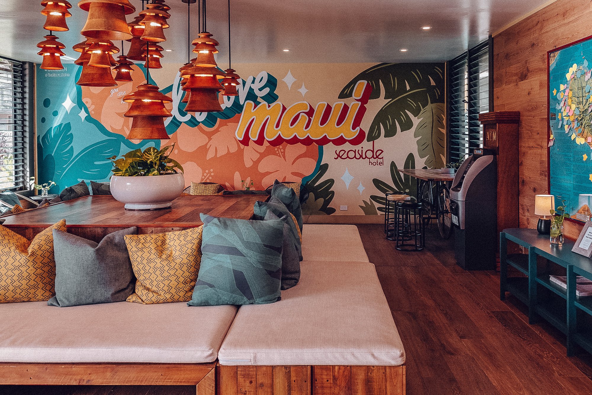 Maui Beach Hotel - Lobby