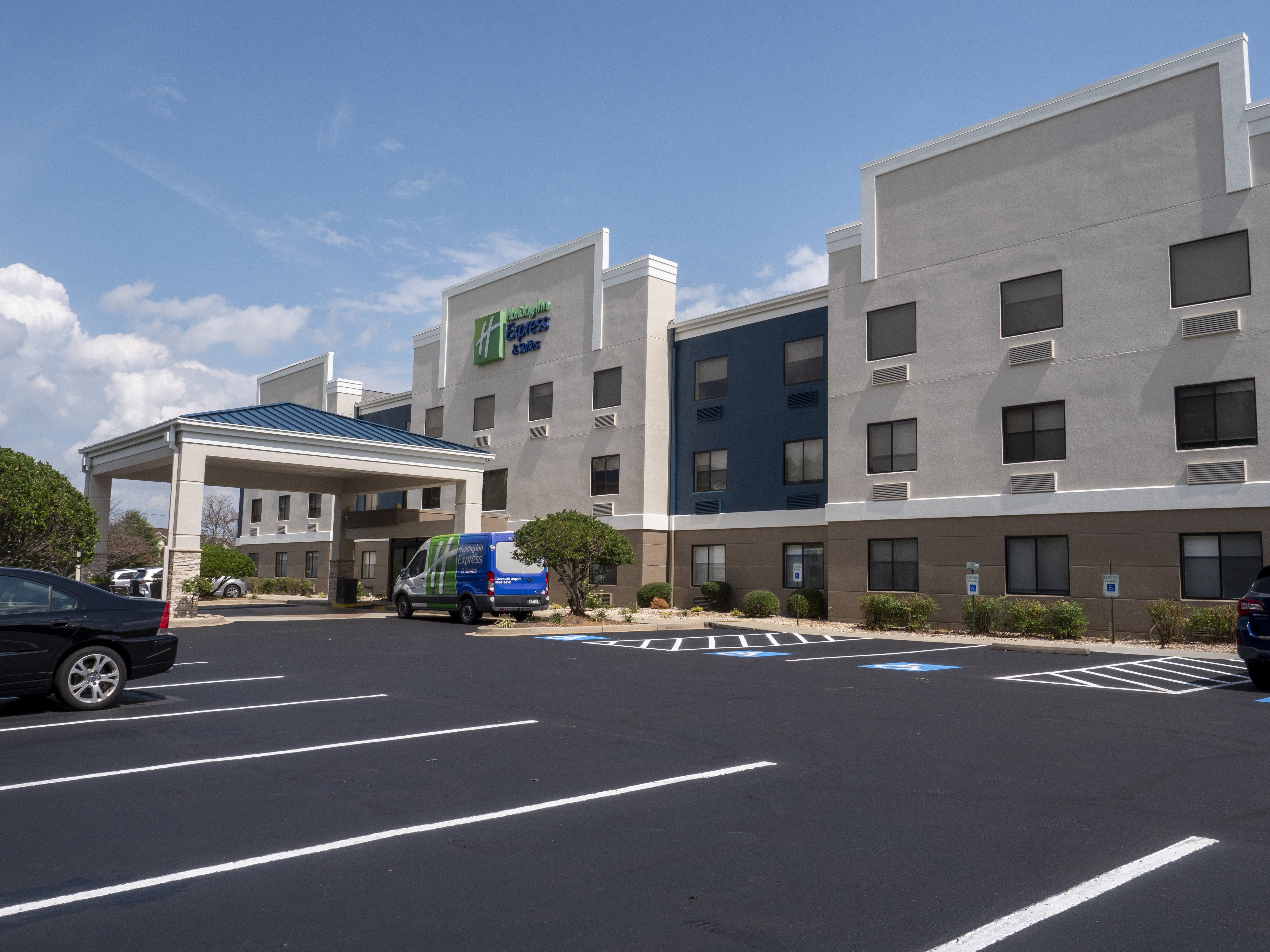 Holiday Inn Express Greenville Airport