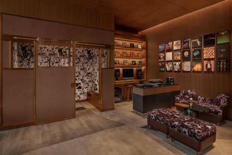 W MACAO STUDIO CITY - Photo 37