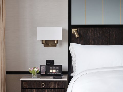 THE PENINSULA LONDON - Photo 35